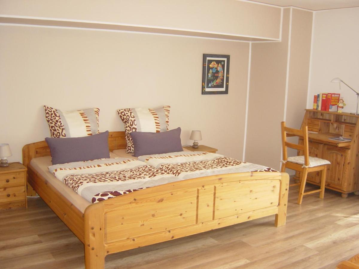Haus Am Wald Apartment Hillscheid Bagian luar foto